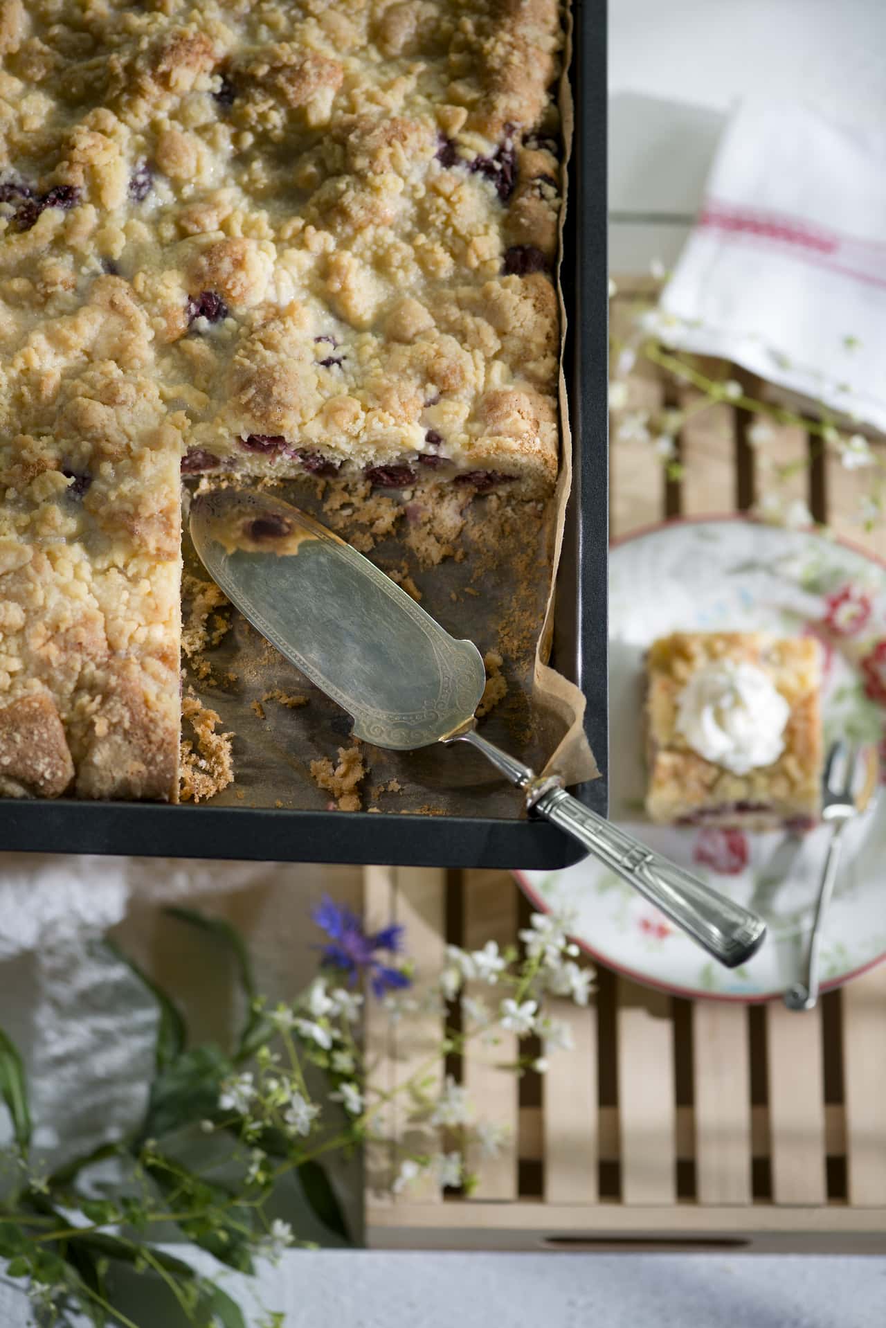 Kirschkuchen mit Streuseln