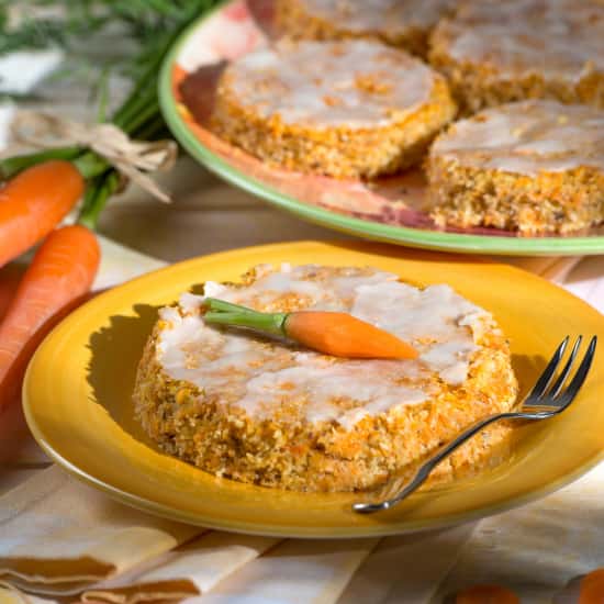 Möhren-Kokos-Kuchen Möhren-Kokos-Kuchen